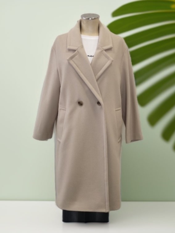 Cappotto donna doppiopetto in panno beige Kartika vista frontale Con.senso abbigliamento Torino